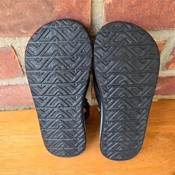 Reef kids sandals Ahi Bolts Size 11/12 - Picture 8 of 8